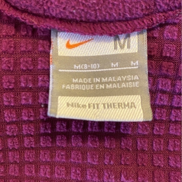 Nike Therma Fit Full Zip Jacket Plum Ladies Med  (8-10) - Picture 13 of 15